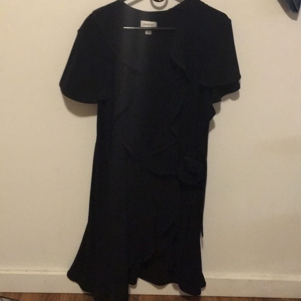 Avenue wrap dress